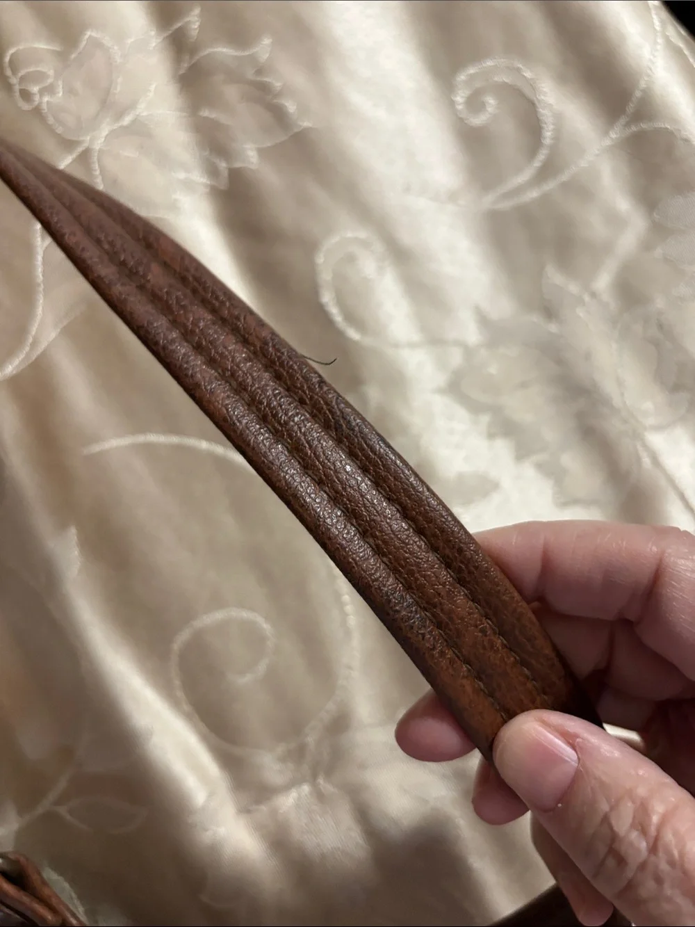 Liz Claiborne classic pebbled